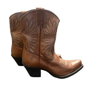 Women’s Ariat Cowboy Boots
